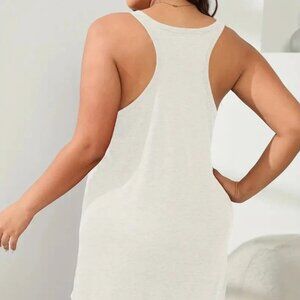 Women’s Plus Size 4XL U-Neck Sleeveless Basic Dress - Effortless Style